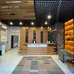 Continental Airport Szálloda 3*