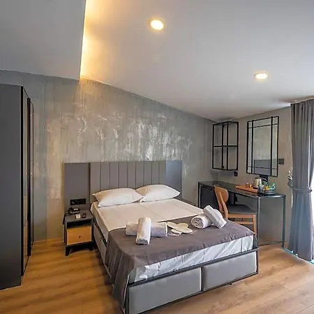 Continental Airport 3*