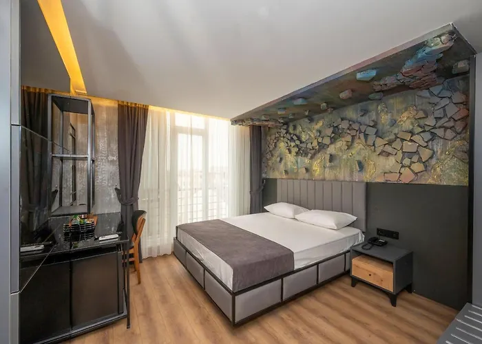 Continental Airport Hotel 3*