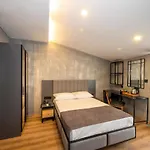 Continental Airport 3*