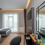 Continental Airport 3*